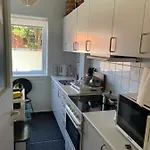Nice Room Near Airport